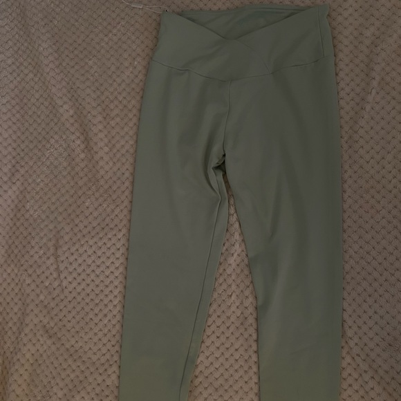 Saski Collection - Picture 3 of 3